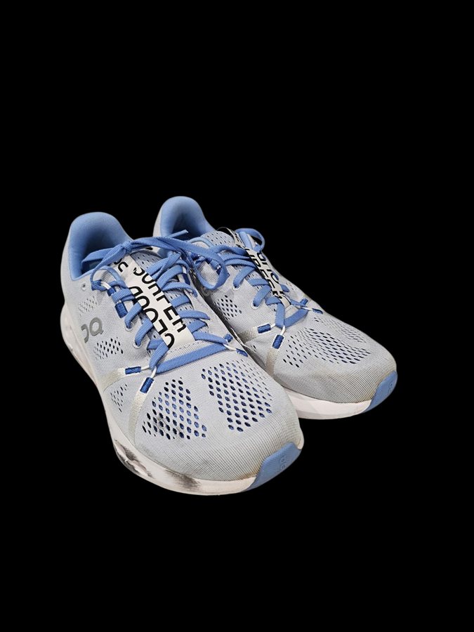 On Cloudsurfer running shoes in heather and blue